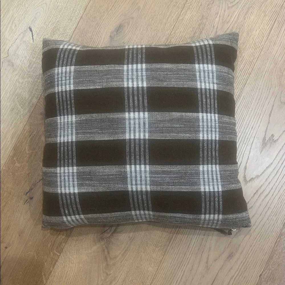 Threshold Studio McGee Woven Plaid Pillow Brown Removable Cover Cozy 20